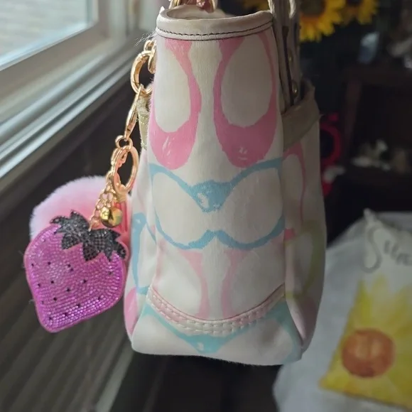 Coach  Scribble Multicolor Canvas Tote 2 Hangtags+ Pursecharm - Picture 4 of 16